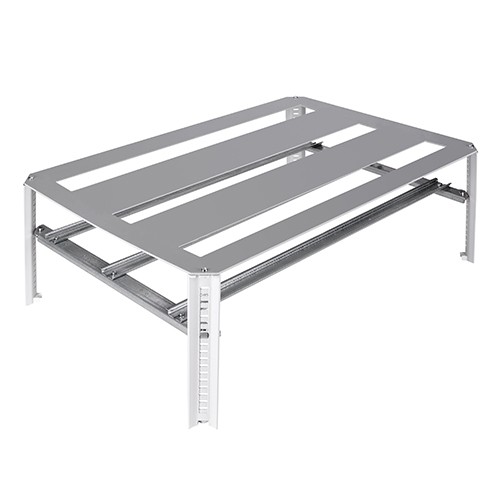 Estructura interior para carril DIN y panel frontal. 3 Filas x 32 Módulos